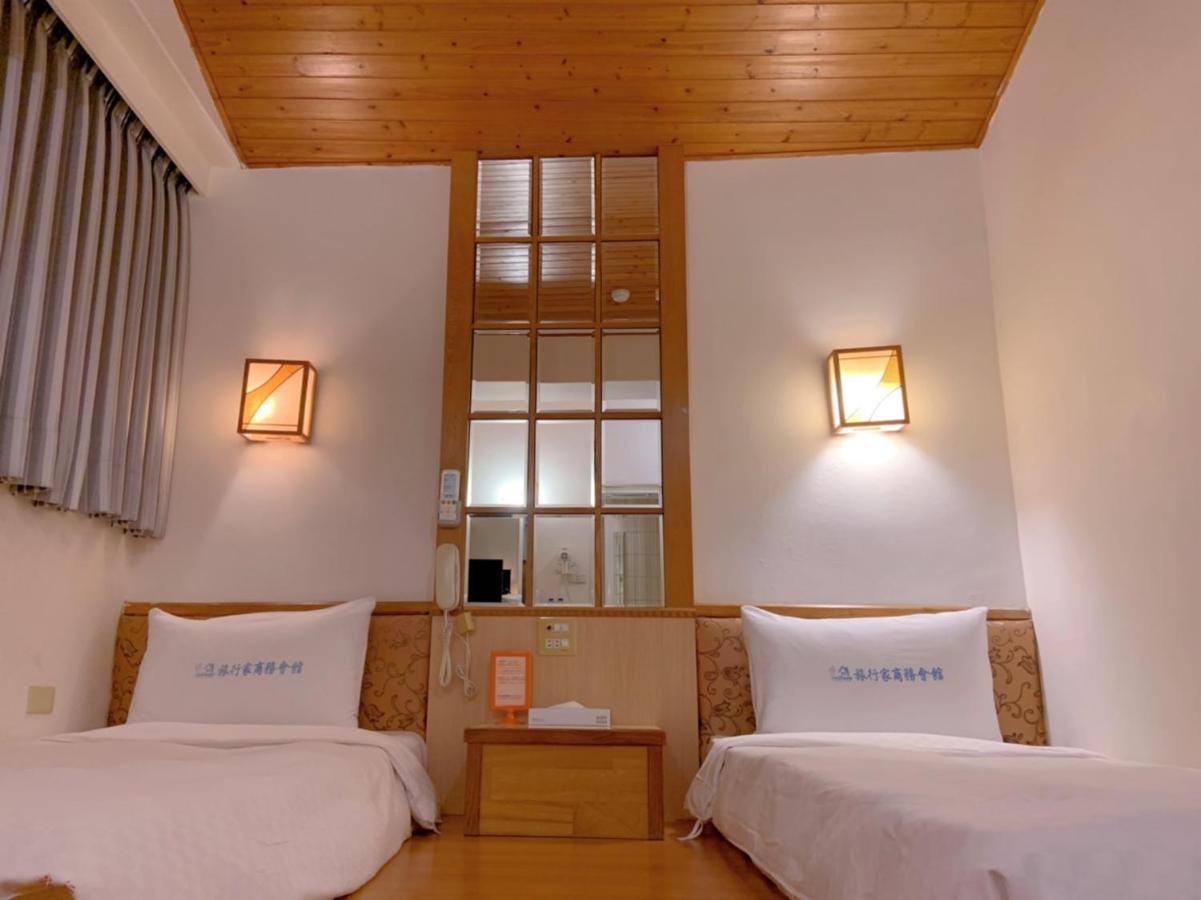 Traveler Hotel T'ai-tung Extérieur photo