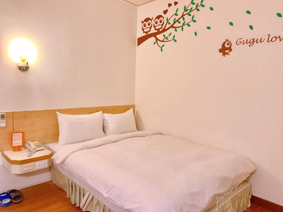 Traveler Hotel T'ai-tung Extérieur photo