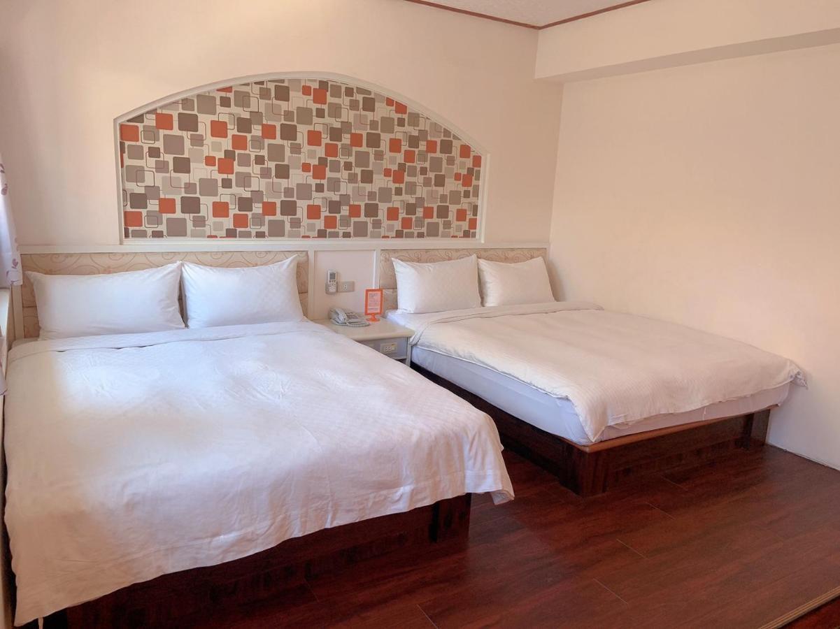 Traveler Hotel T'ai-tung Extérieur photo