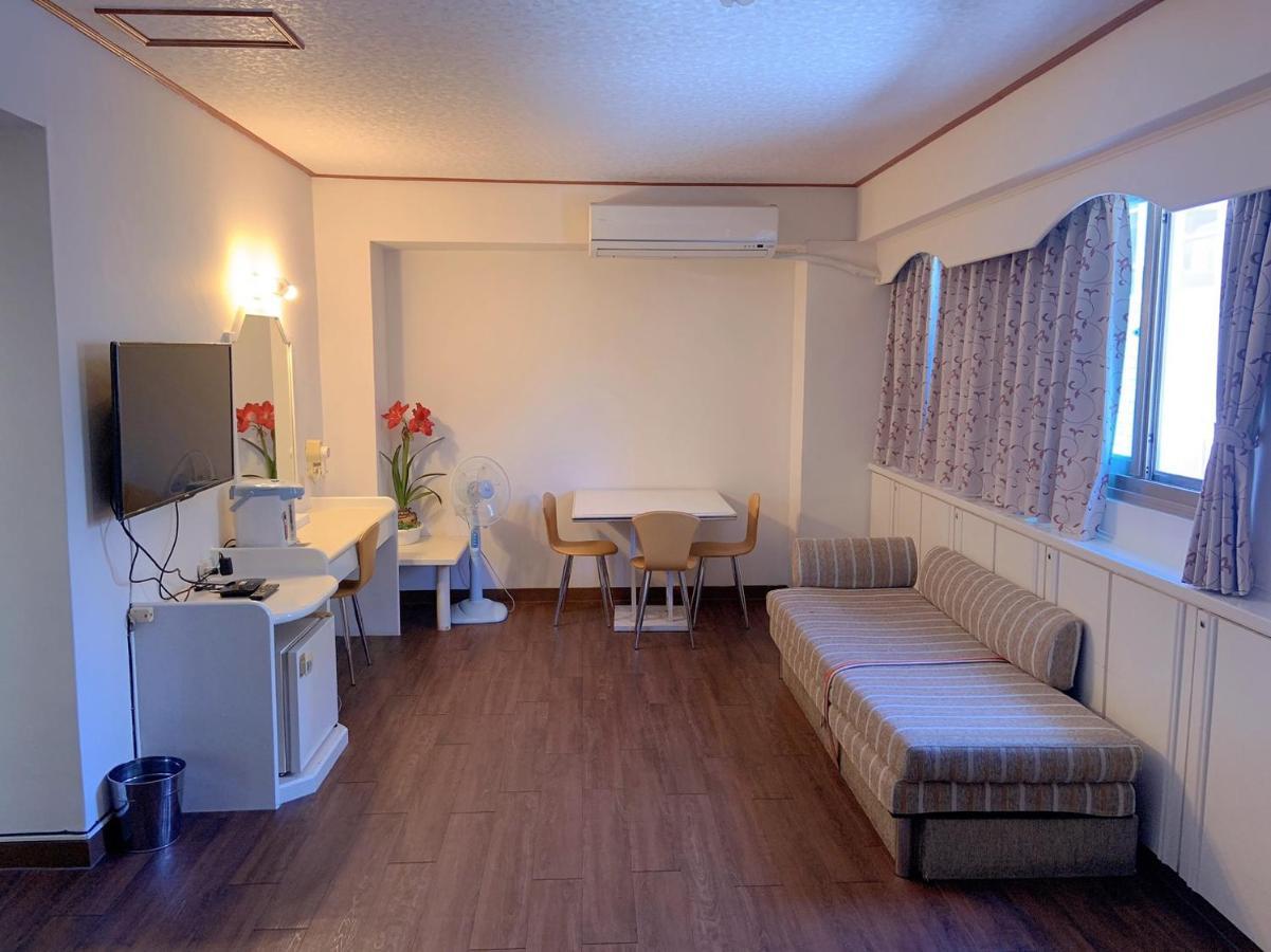 Traveler Hotel T'ai-tung Extérieur photo
