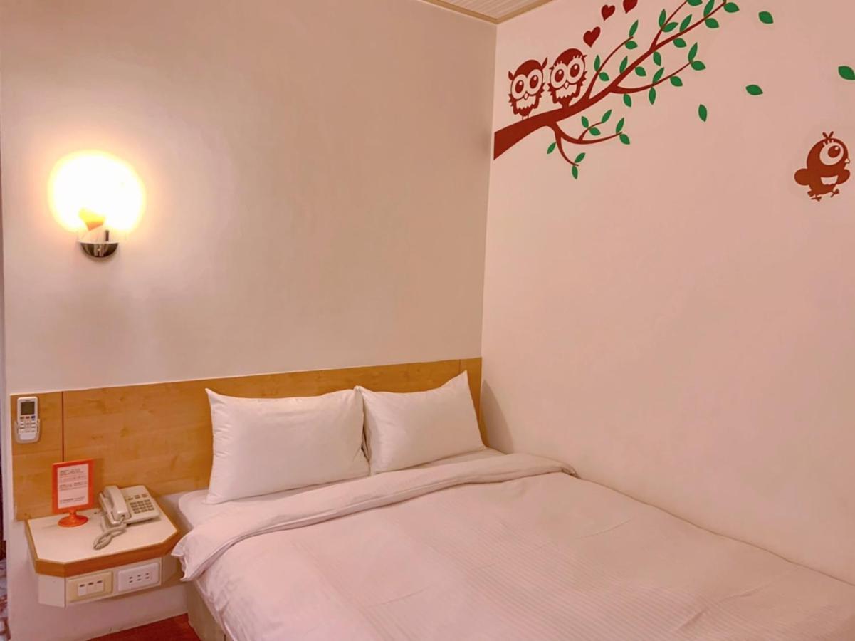 Traveler Hotel T'ai-tung Extérieur photo