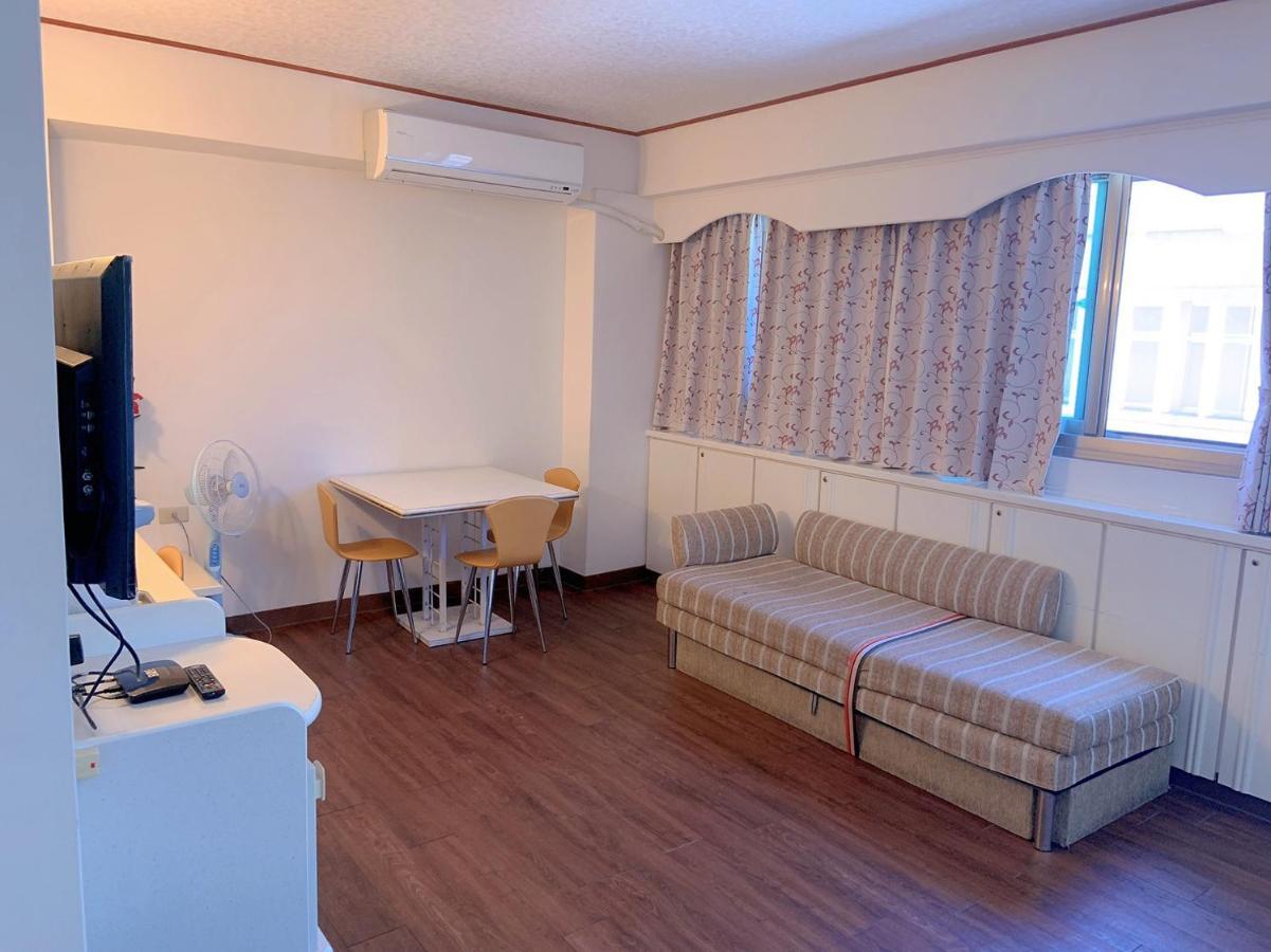Traveler Hotel T'ai-tung Extérieur photo